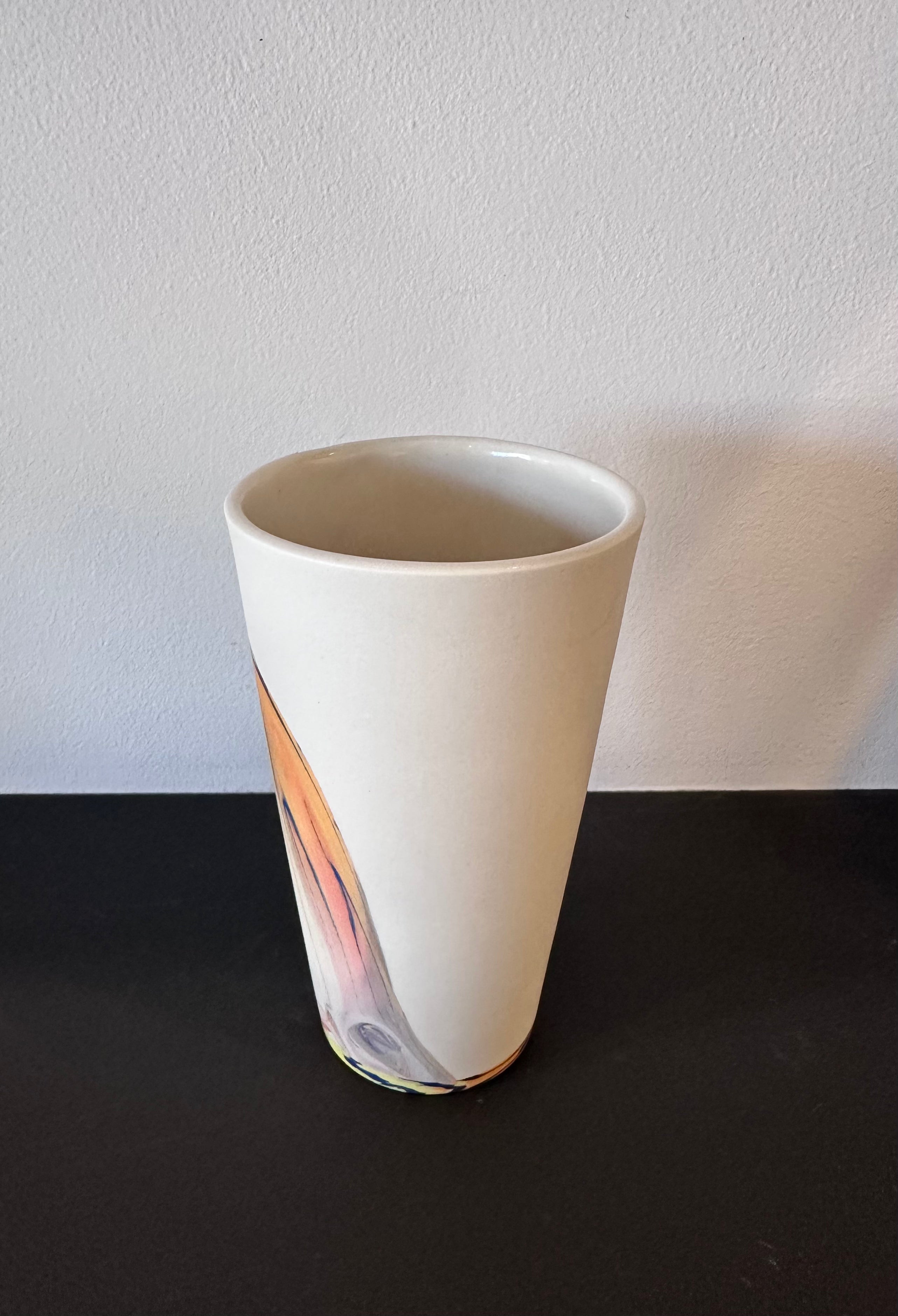 Rainbow wave pint