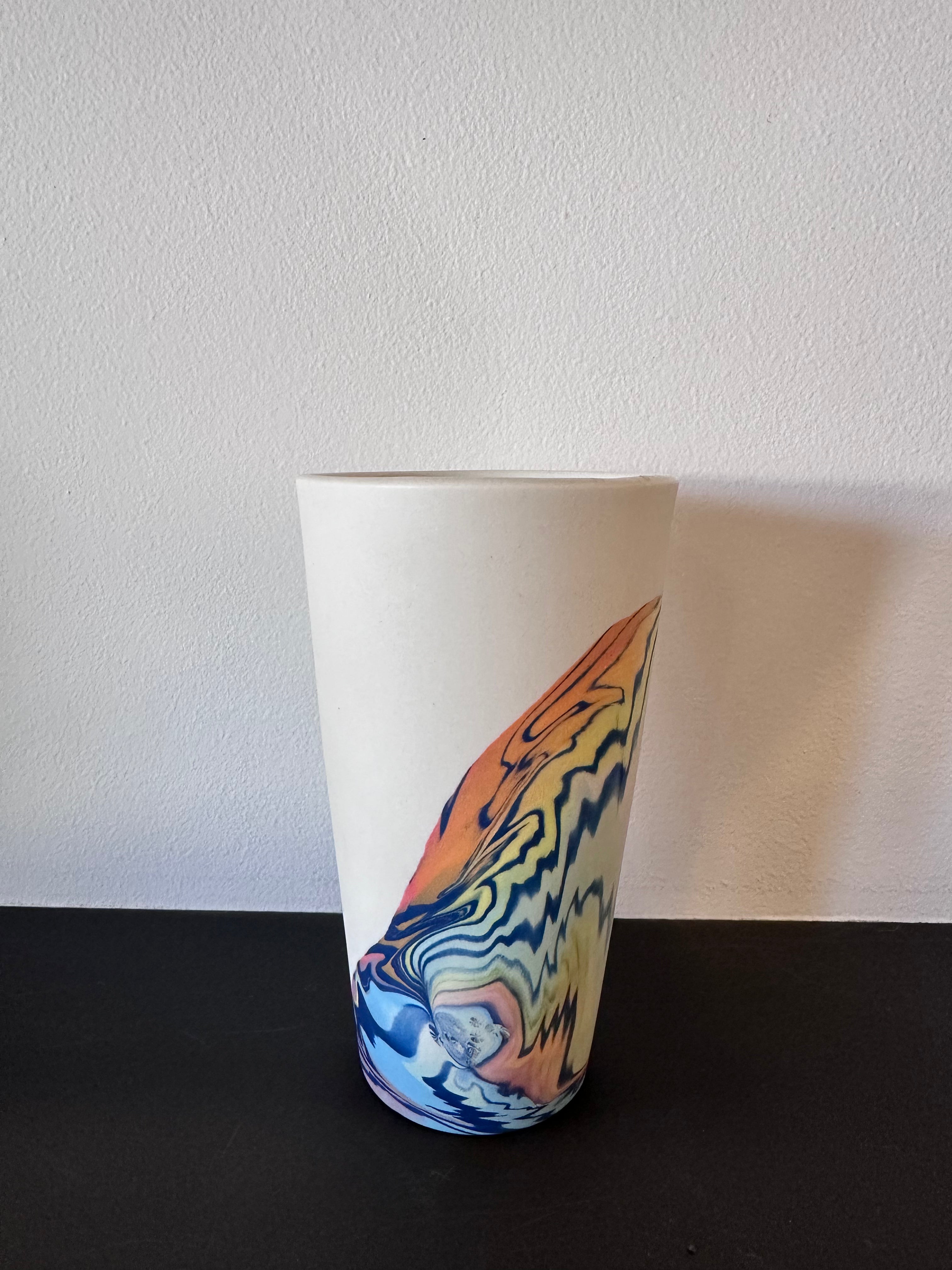 Rainbow wave pint