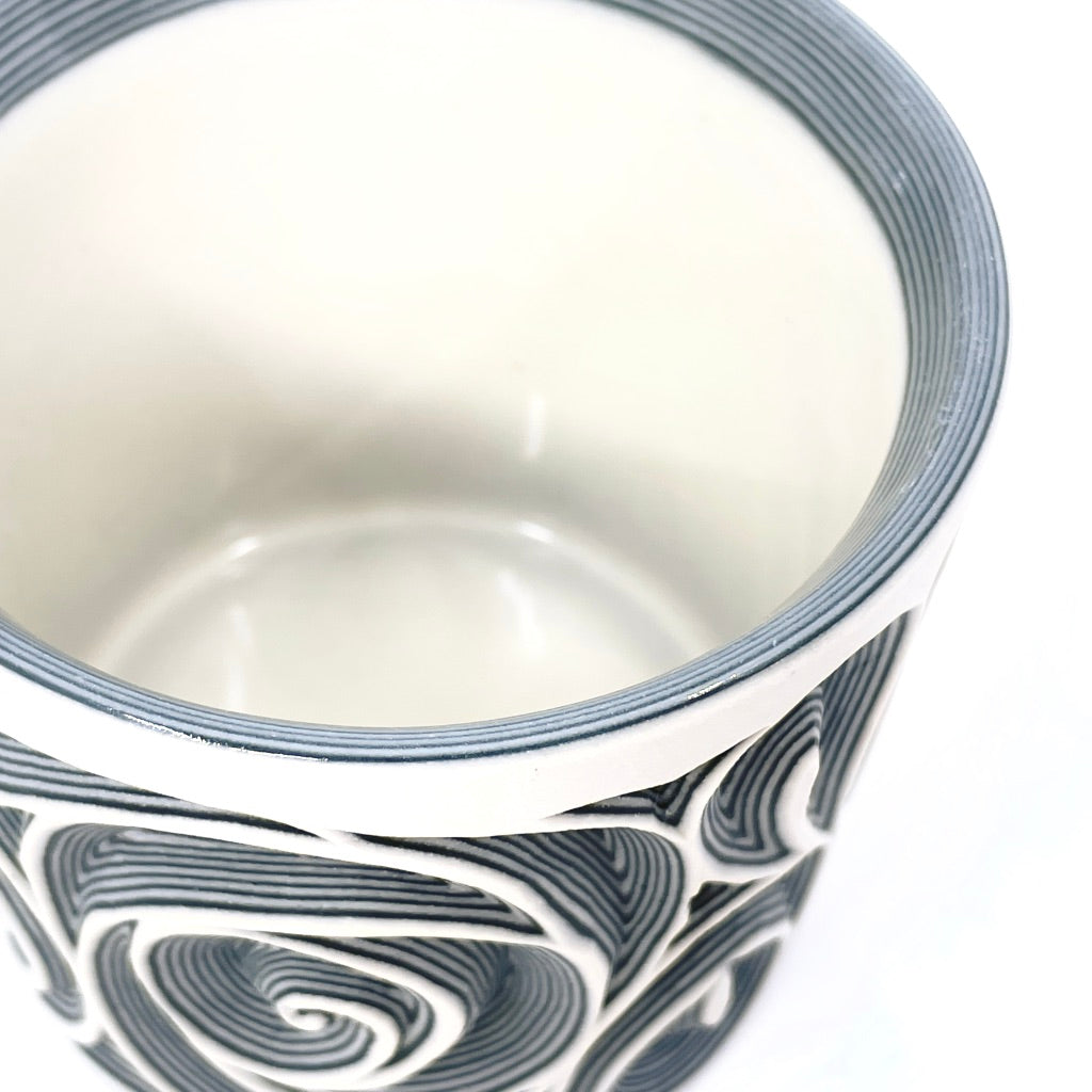 B&W Swirl 25-Layer Tumbler (tapered interior lip)