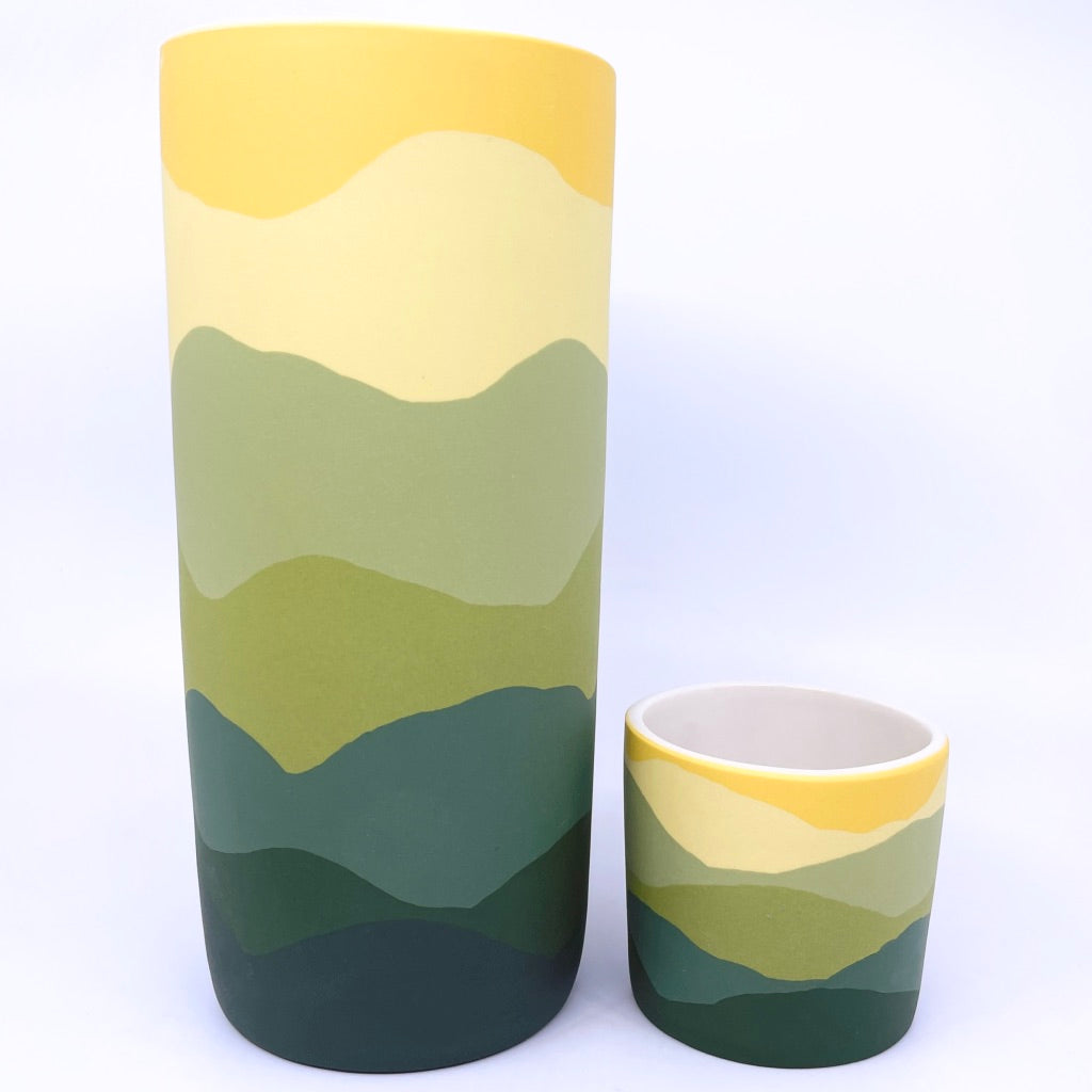 Daffy Horizon Large Column Vase *Preorder ship in 4-6 weeks*