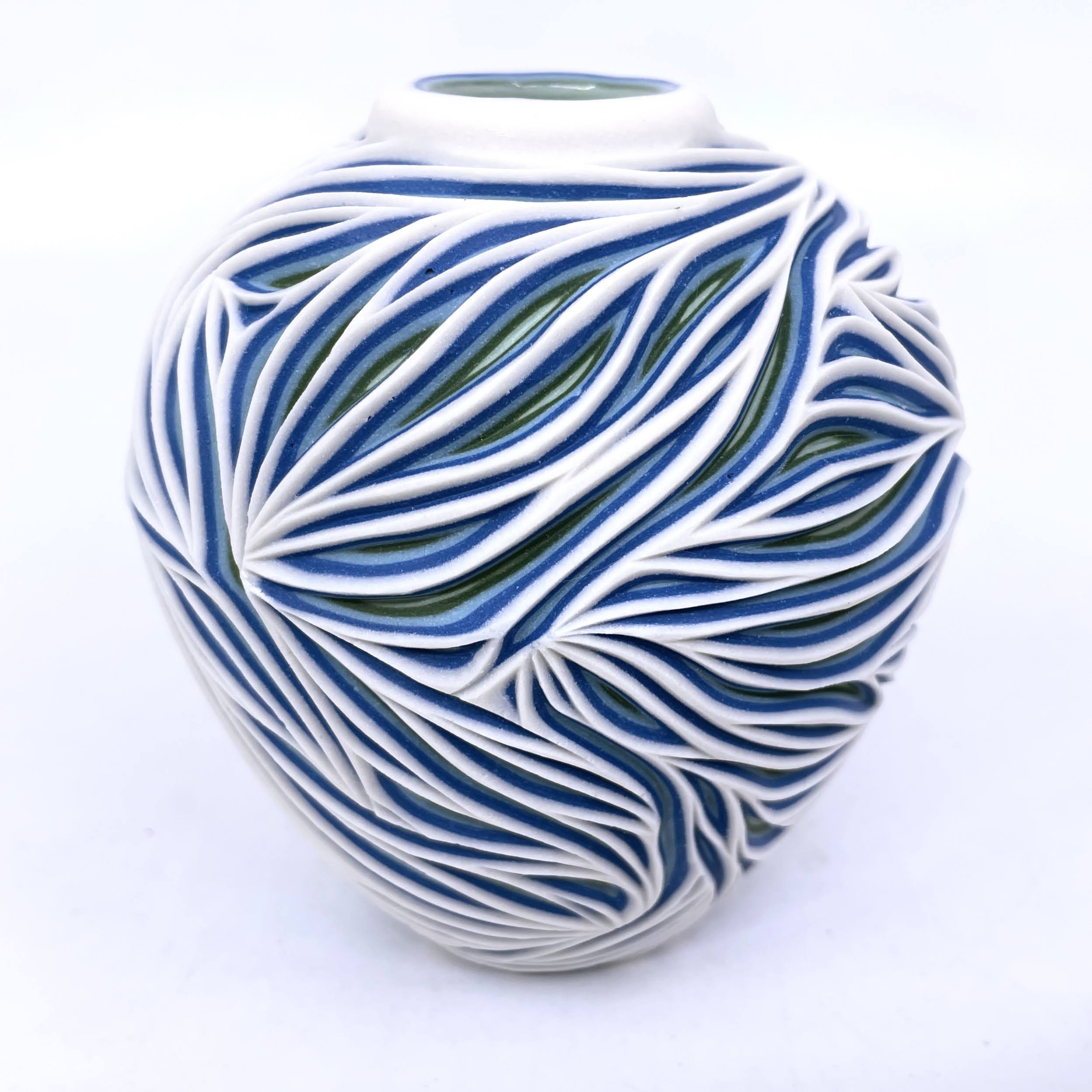 White to Bermuda 5-Layer Intricate Carved Bud Vase