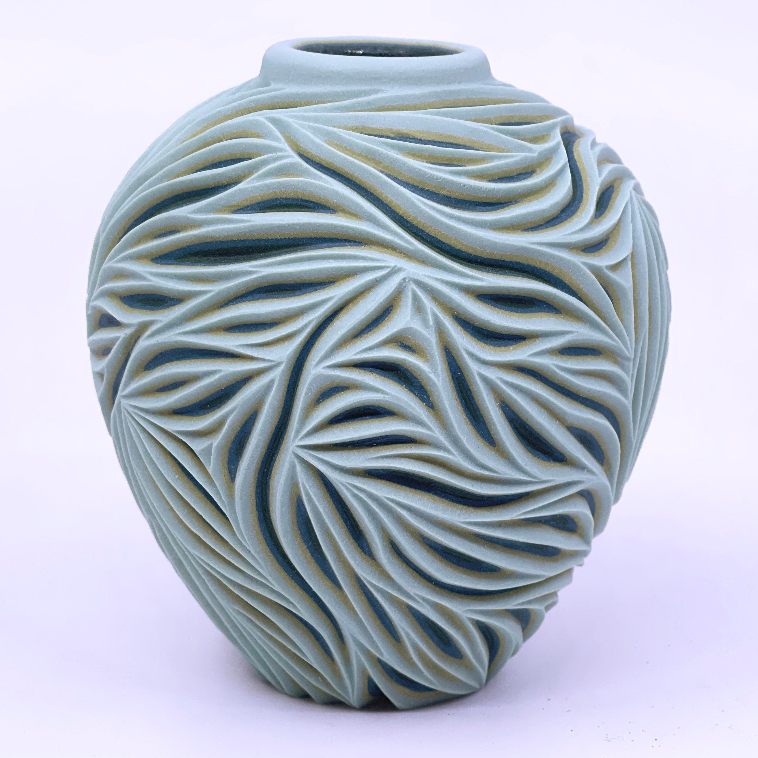 *Limited Preorder* Intricate Bud Vase, Light green (Ship in 4-6 weeks)