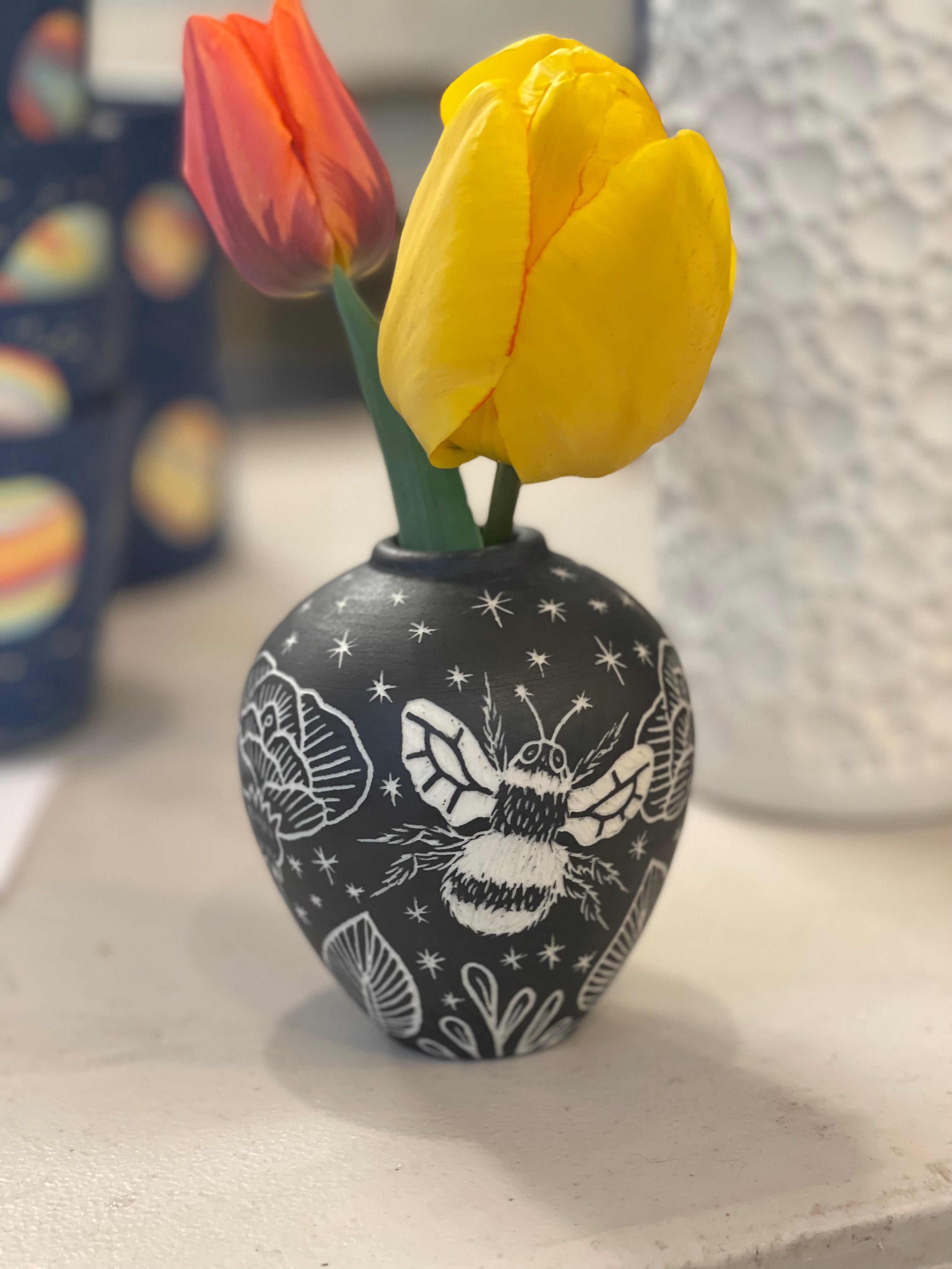 Sgraffito Bee carved bud vase